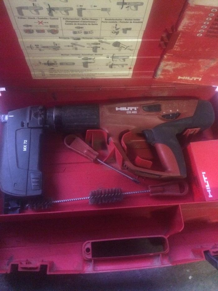 Pistol Hilti