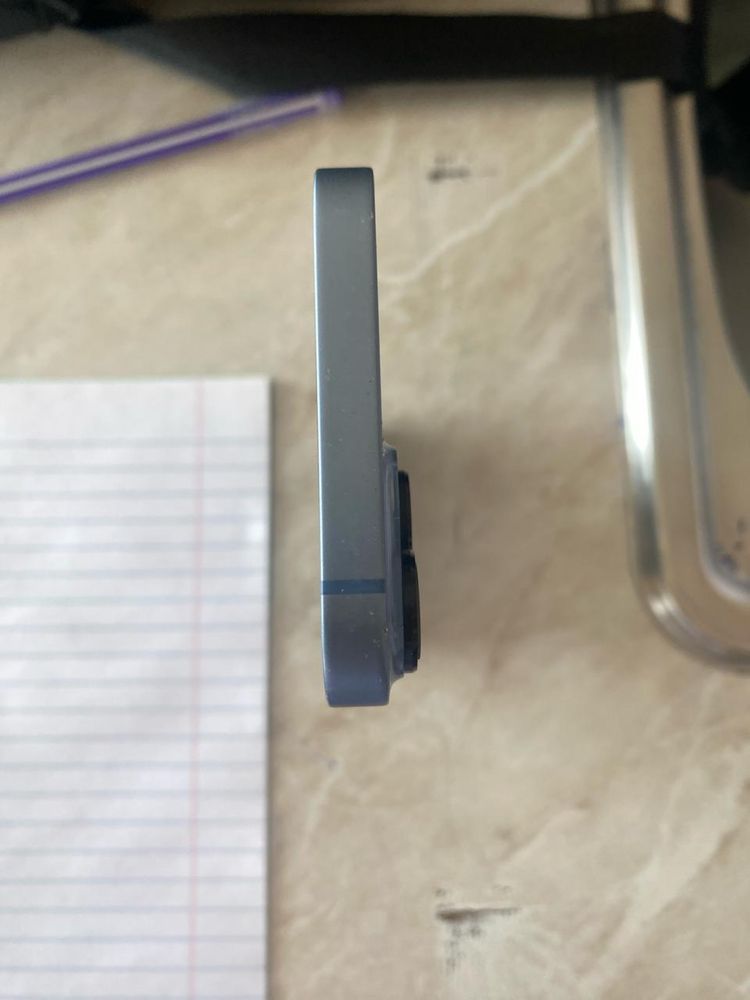 Iphone 14  синий