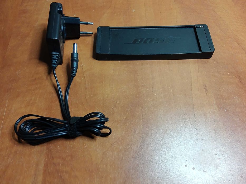 Adaptor alimentator 12V 0.833A Bose si dock SoundLink Mini Charger