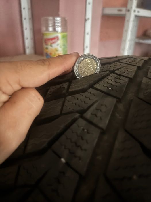Зимни Гуми 225 45 17