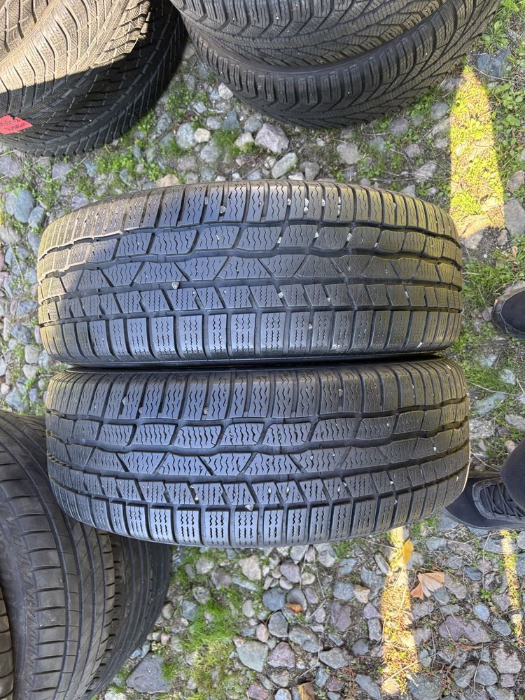 205/60 R16 2бр зимни гуми