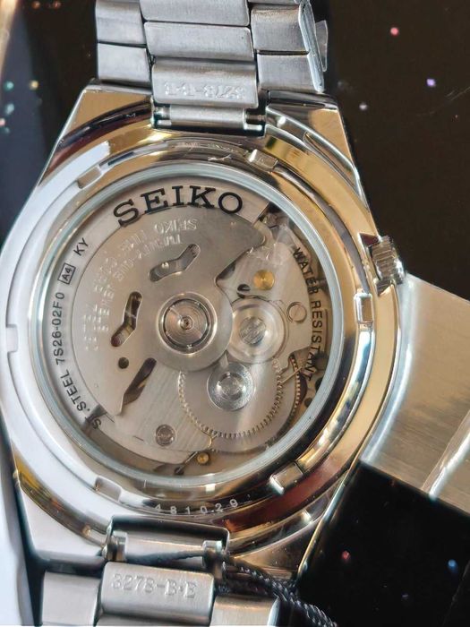 Предлагам ВИ SEIKO  SNK621K1 от серия сейко 5 Нов