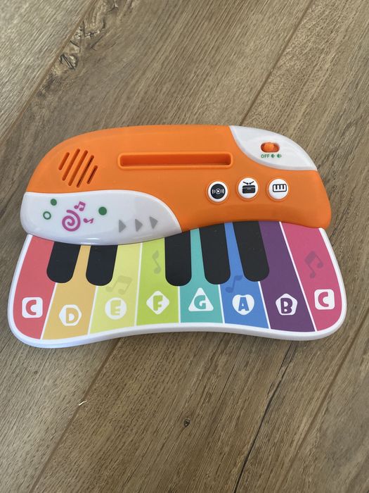 Jucarii interactive bebelusi