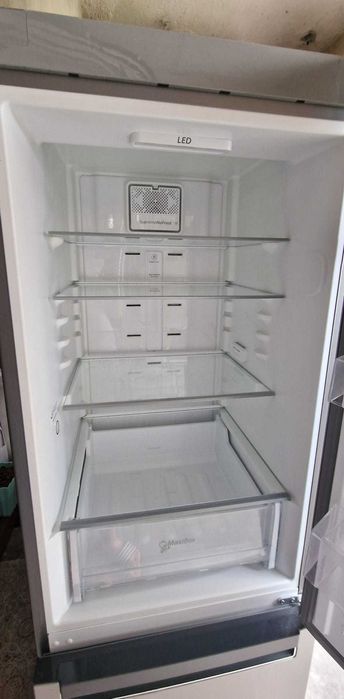 Combina frigorifica Whirlpool