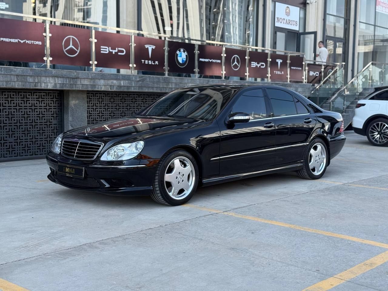 Продаётся MERCEDES BENZ S500