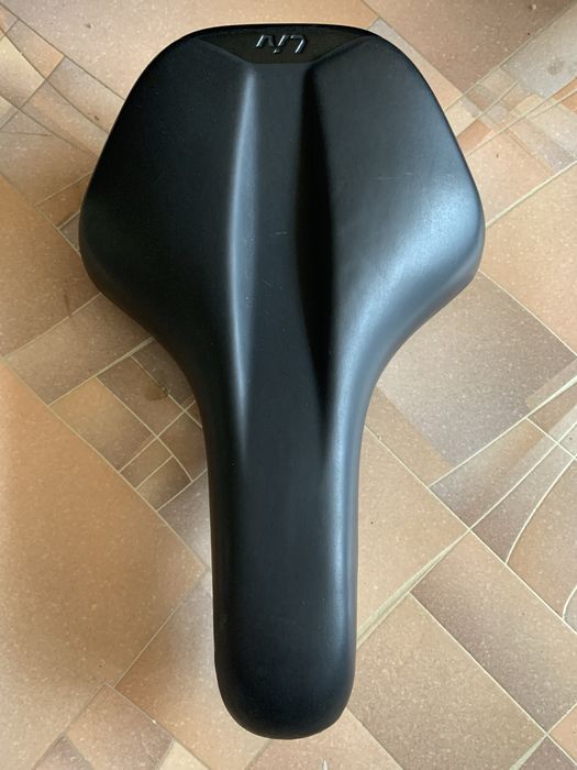 Liv (GIANT женская серия) сиденье для велосипеда