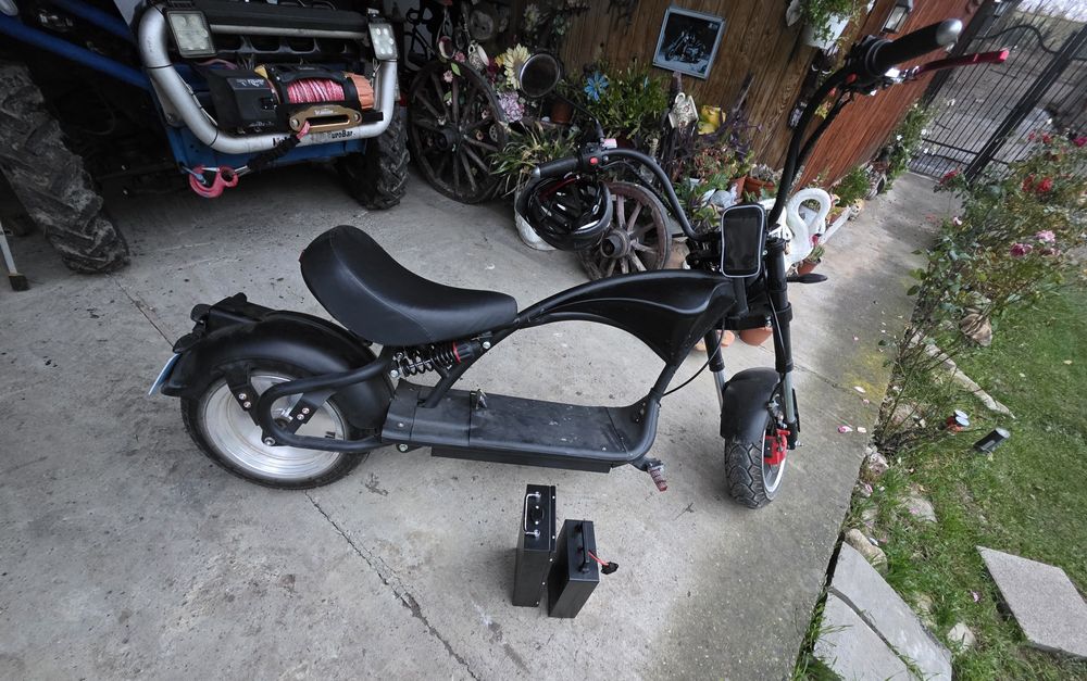 Scuter electric vand sau schimb cu cositoare