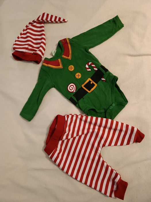 Коледно комплектче за бебе 68см