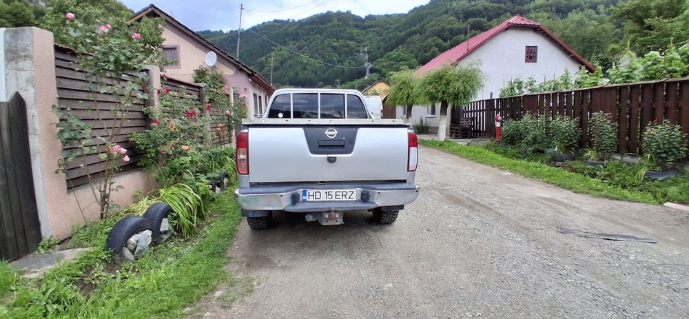 vand nissan navara d40