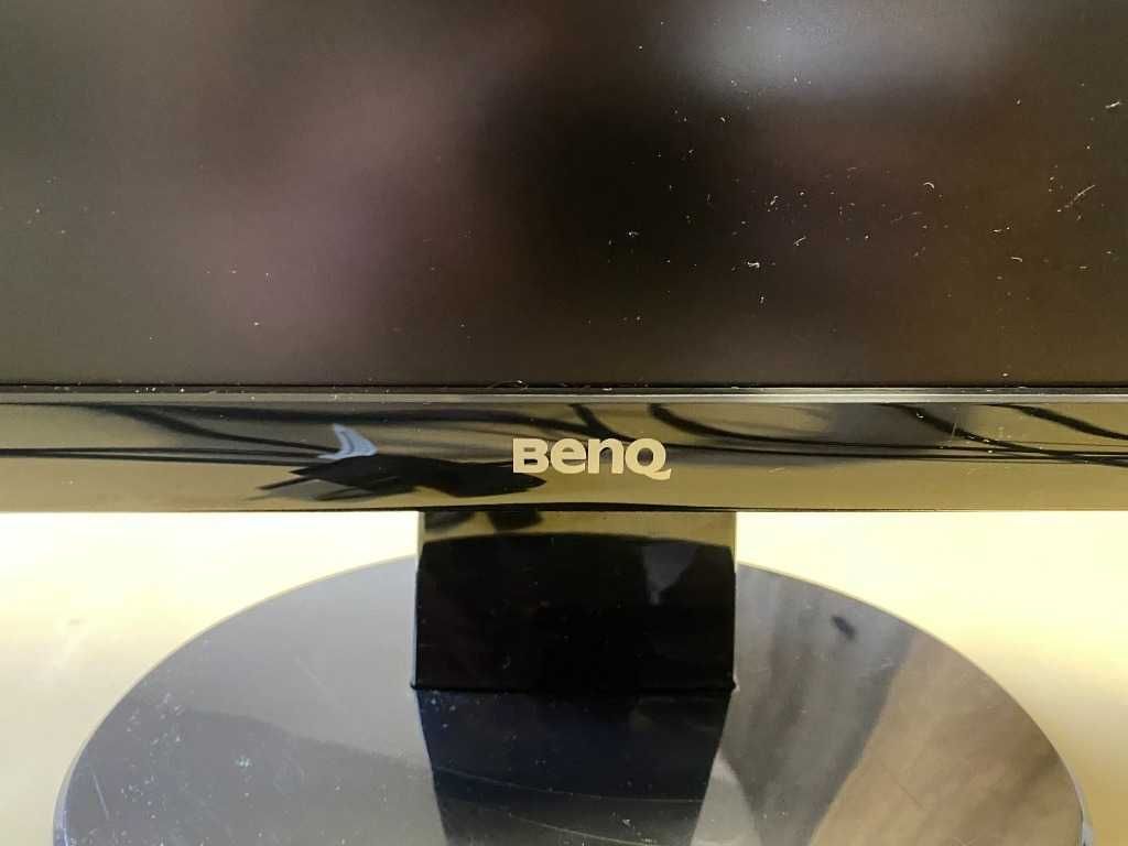 Monitor vechi BenQ Led 21.5", Wide, Full HD, DVI,