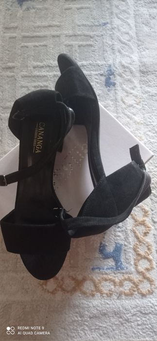 Продам обувь женскую