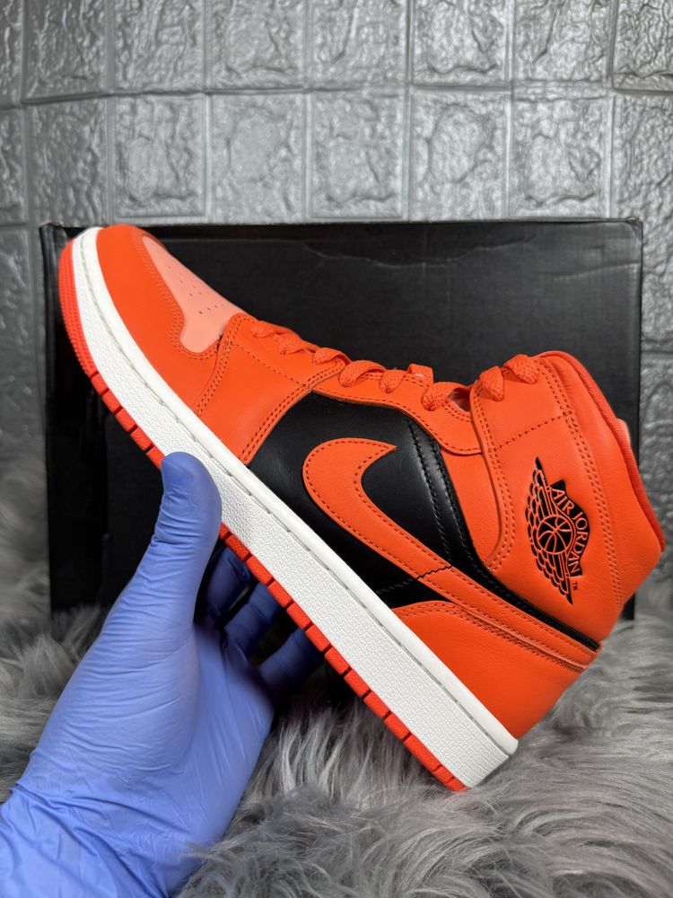Nike Air Jordan 1 SE Rush Orange Crimson Bliss