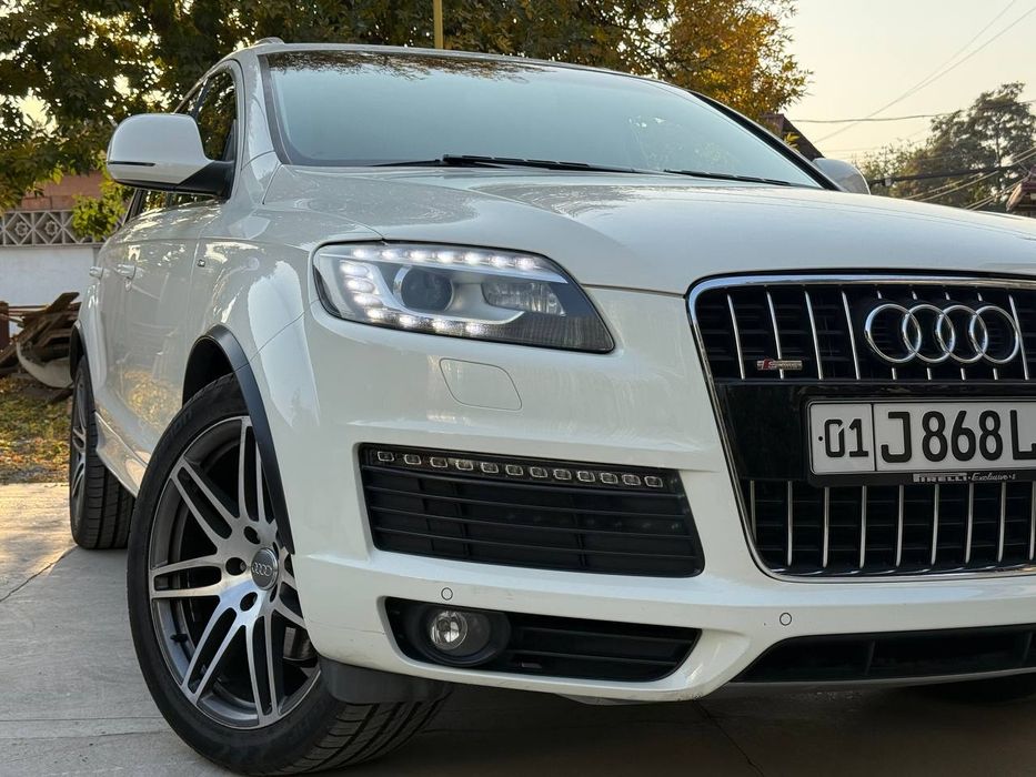 Audi Q7 4.2 Quattro — в идеальном состоянии срочная продажа