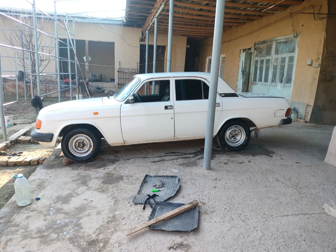 Volga 31029 sotiladi