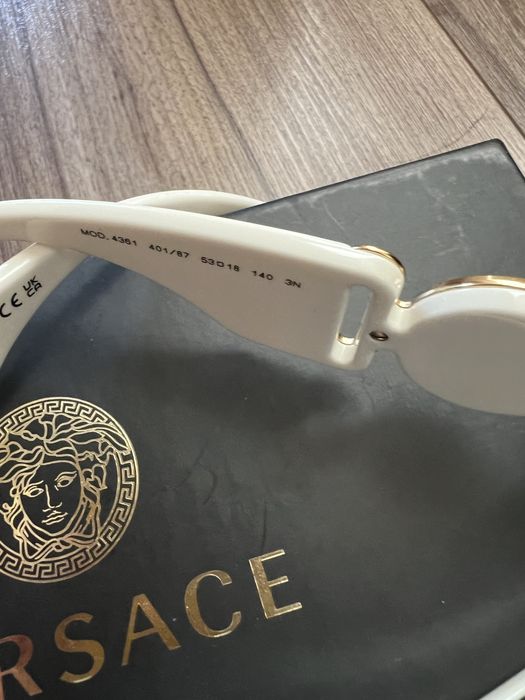 Ochelari de soare Versace Medusa - originali