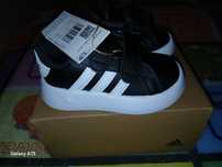 Adidasi adidas copii noi