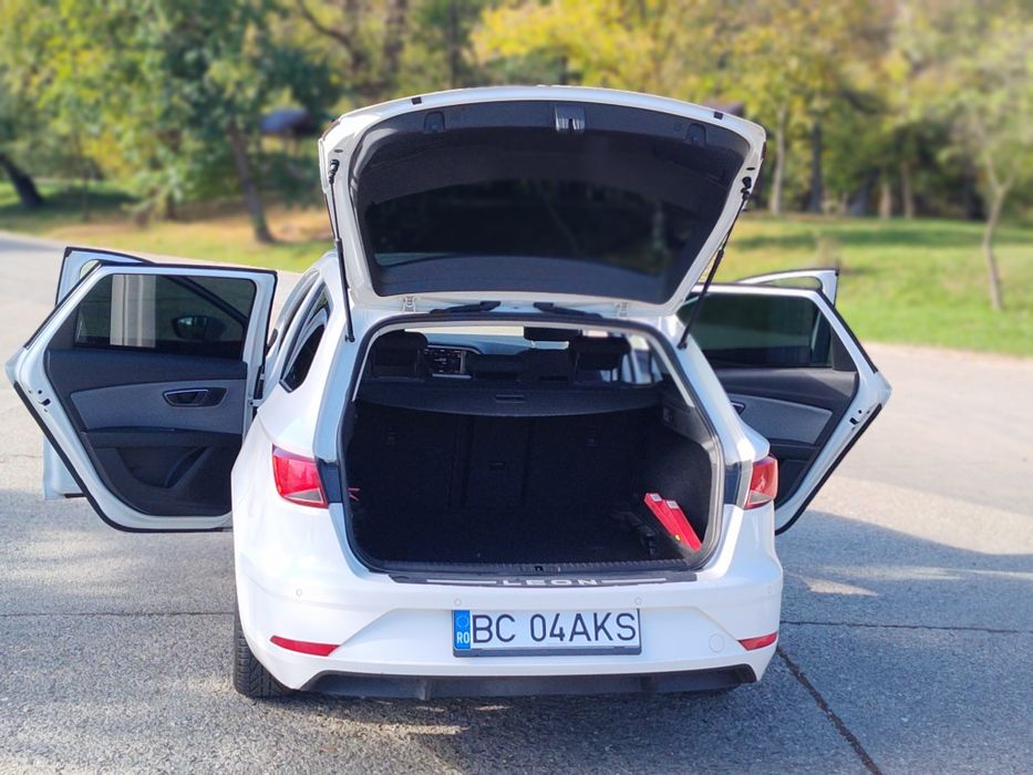 Vând Seat Leon Sportstourer