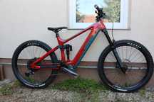 HoheAcht Besta Monto 27.5 Carbon - Medium(M) rosu 2025 GPS integrat