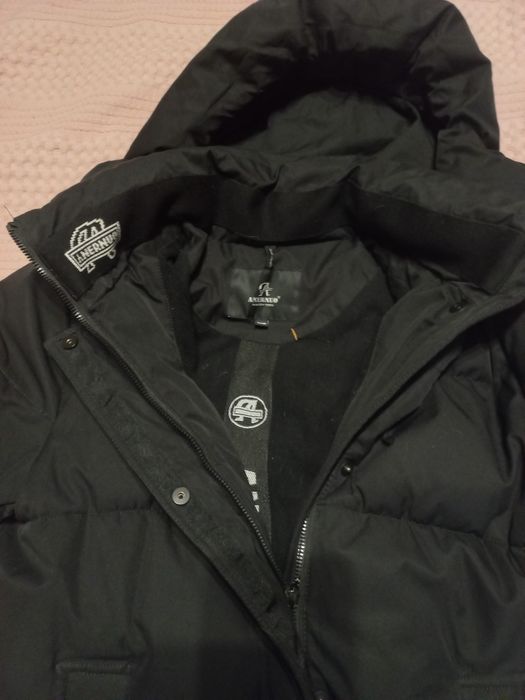 Теплый зимний пуховик