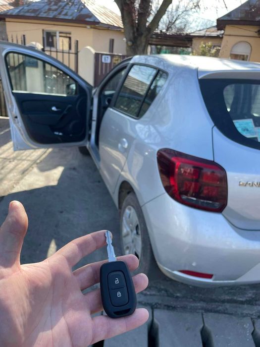 Deblocari usi auto fara dauna timp rapid de deplasare DE LA 100 lei