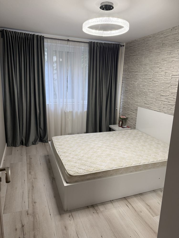 Inchierez apartament 2 camere Auchan Vitan
