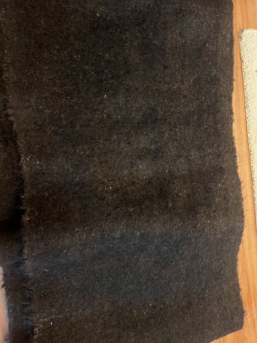 Material pentru suman din lana