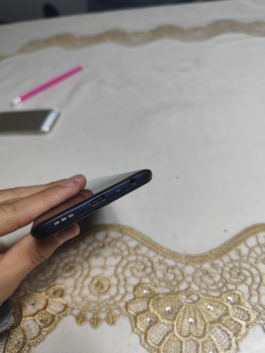 Oppo A54 прадаётся