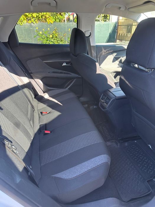 Peugeot 3008, 1.5 diesel,cutie automata 8+1, an 2019... IMPECABILA!!,
