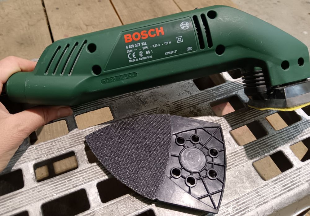 Șlefuitor BOSCH PDA 120e cu turație variabilă