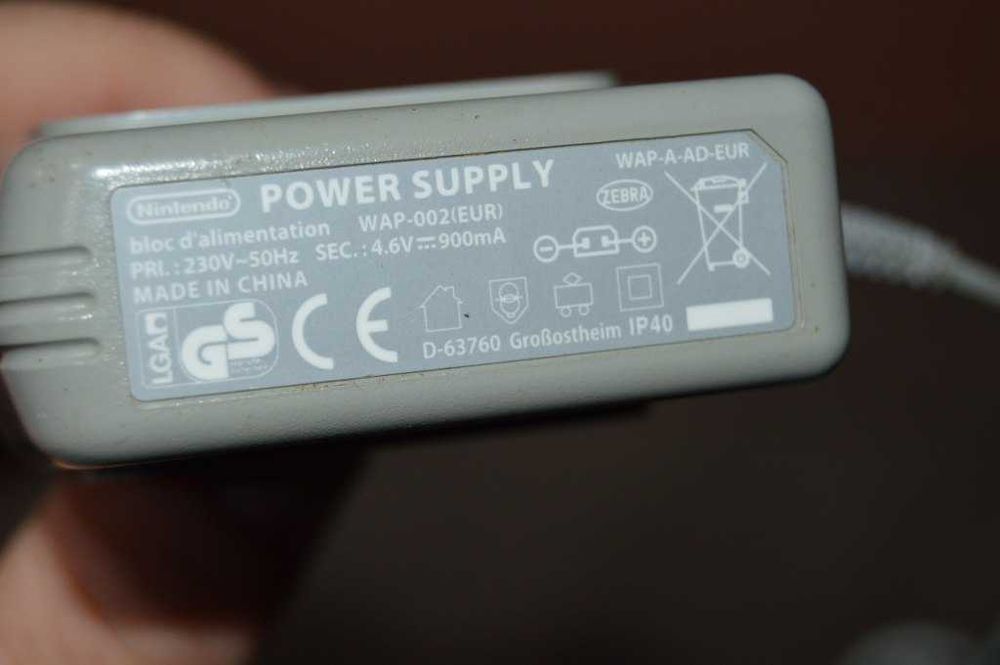 Incarcatoare alimentatoare Nintendo