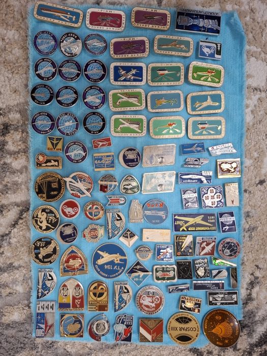 продам значки СССР