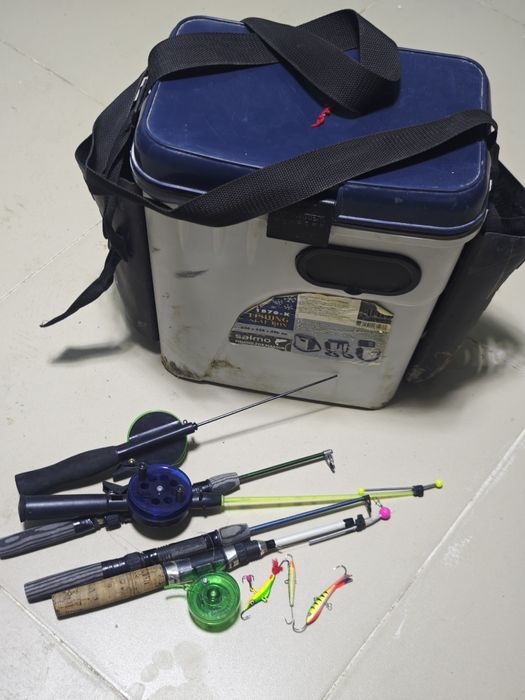 Ящик рыболовный. Балансир