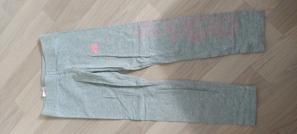 Огромен лот дрехи Zara, Benetton, HM, Adidas, Reserved 128 см, 7-8 г.