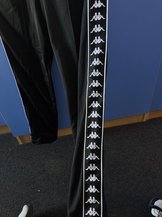 Панталони kappa