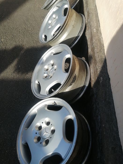 Продам диски на мерс R 16