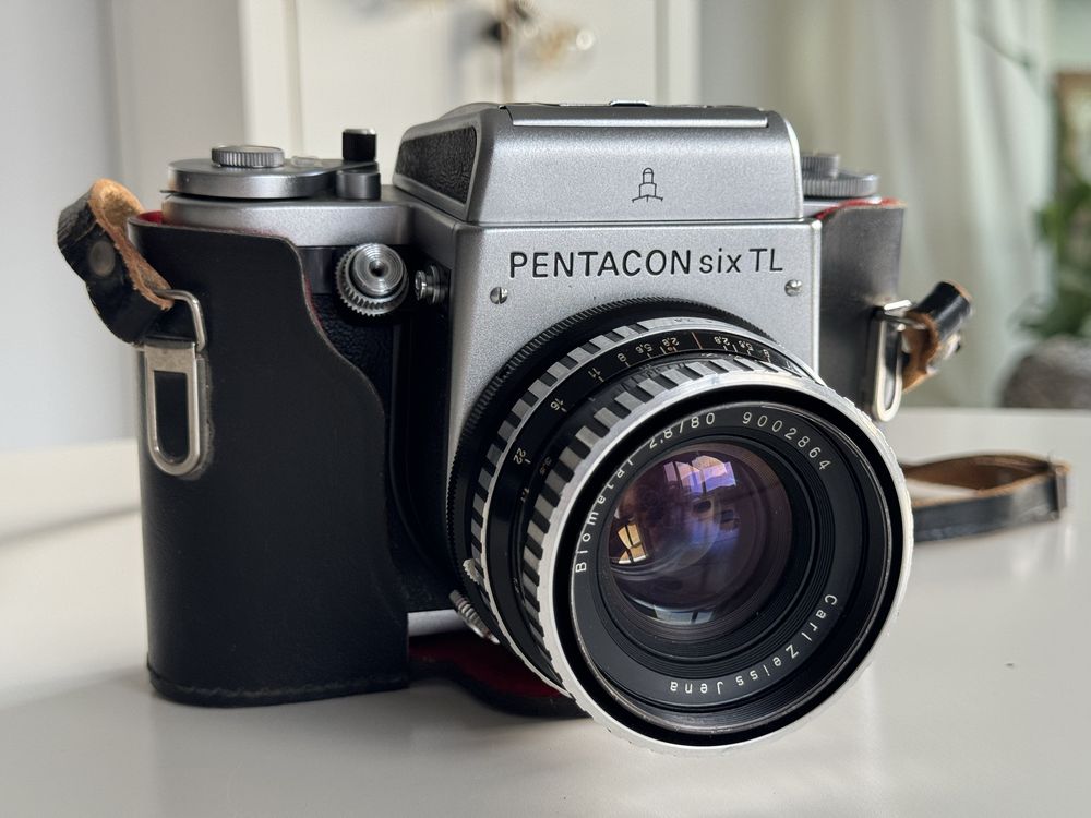 Pentacon Six TL Camera Film Format Mediu impecabil