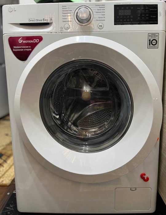 Стиральная машина LG 6 КГ Срочно продаю