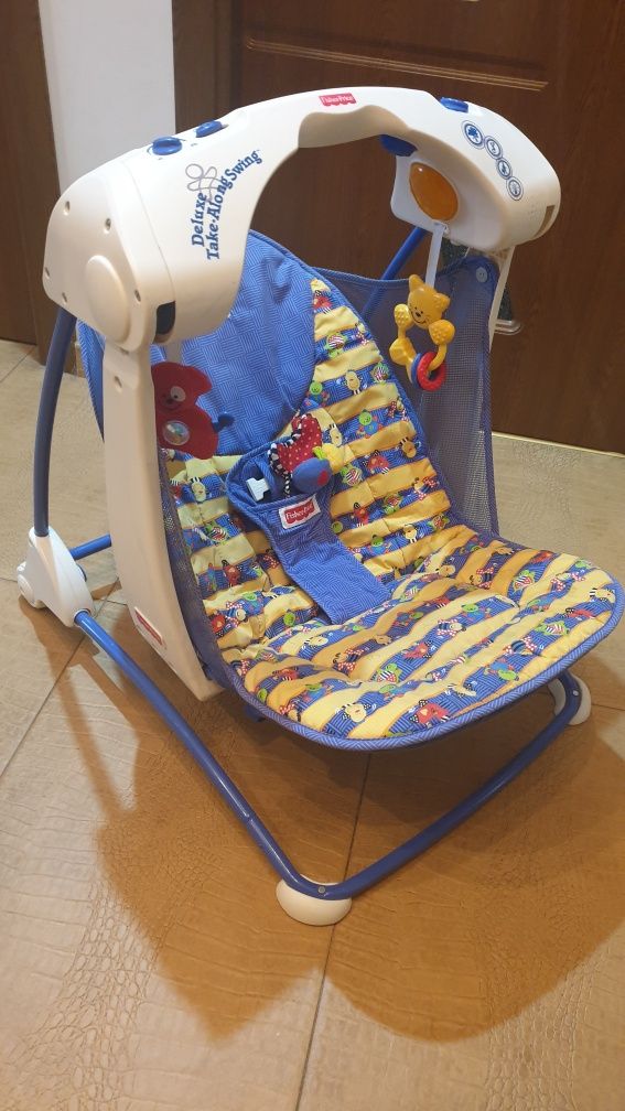 Fisher-Price  ел. люлка с мелодий и светлинки+висящи играчки-50лв