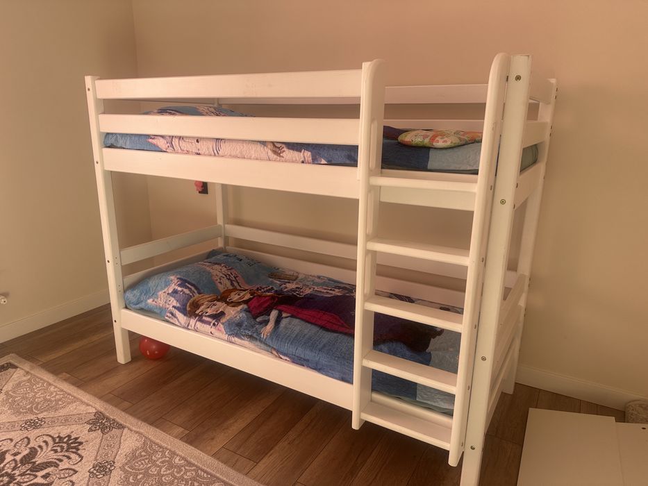 Детская кровать со шкафчиком