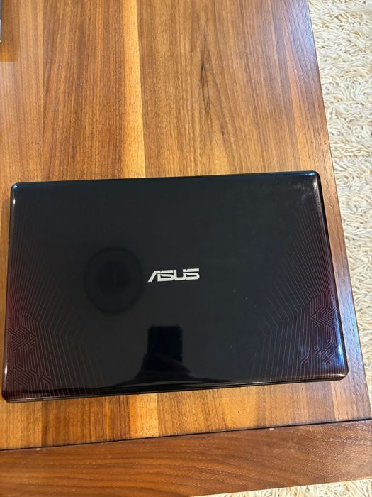 Laptop Asus R510V