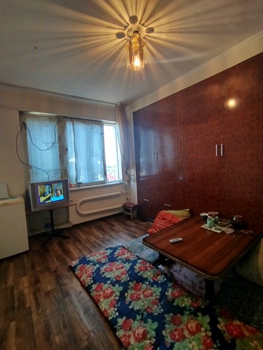 Продаётся квартира  в бывшем общежитие на Лисуново