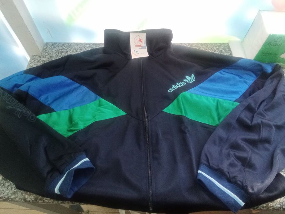 Спортивный костюм адидас