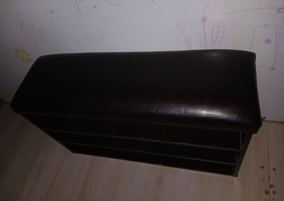 Обувной шкаф срочно