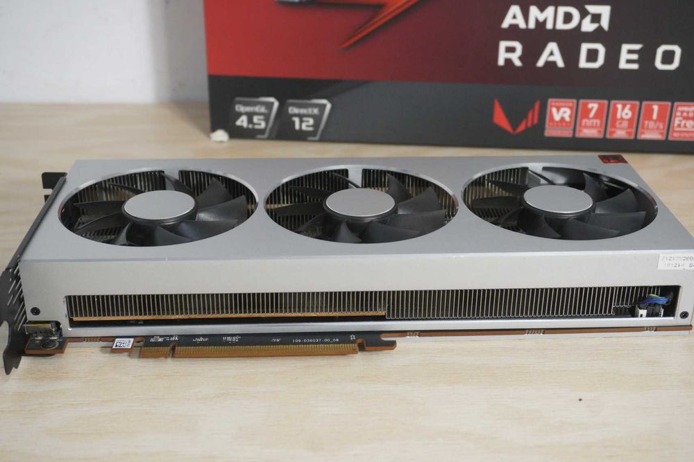 Видеокарта, GPU AMD RADEON VII 16GB HBM2 / Вкл.ДДС