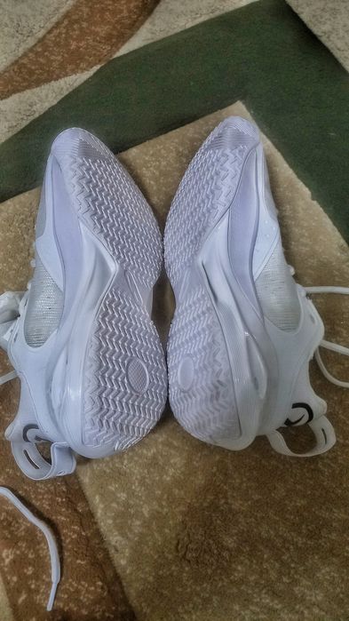 Кроссовки Li-Ning 41 размер + баскетбольный мяч в подарок!