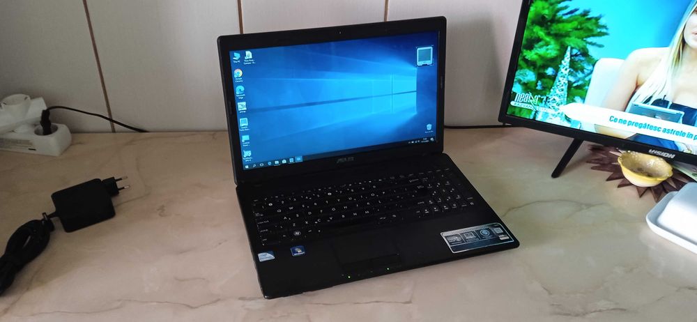 Laptop Asus K54 i5 8gb ram ddr3 hard 1 terra display 15,6 led bateria