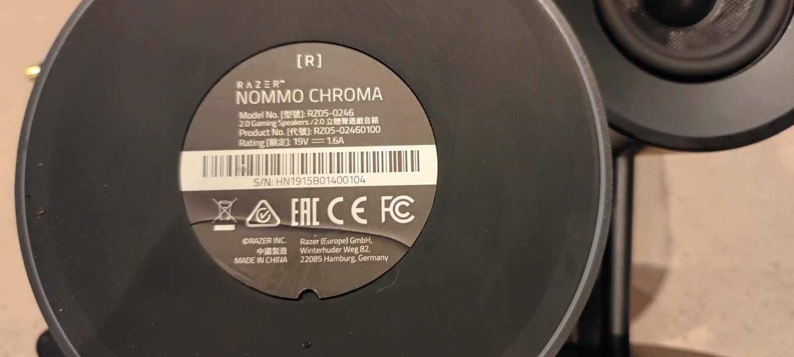 RAZER NOMMO CHROMA - usb десктоп колонки 2.0