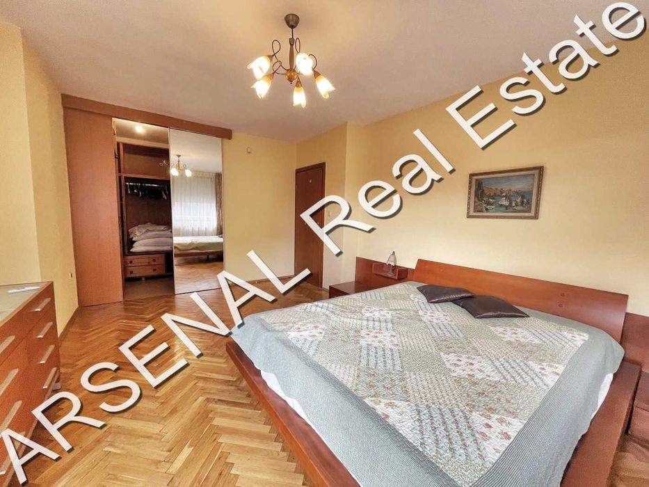 Дава се под наем Четиристаен апартамент в София, Център - 190 кв.м за 1200 € - Снимка #6