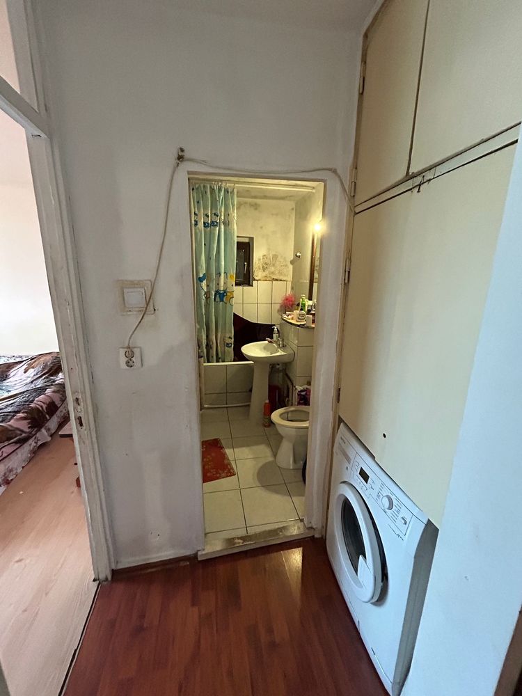 Apartament 3 camere 70mp 4/4