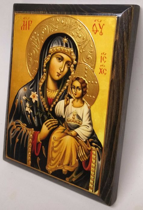 Ръчно изработена репродукция на икона върху ест дърво Св. Богородица